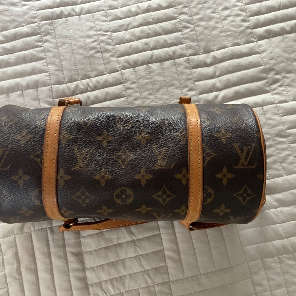 Authentic Louis Vuitton Monogram Round Handbag - image 2